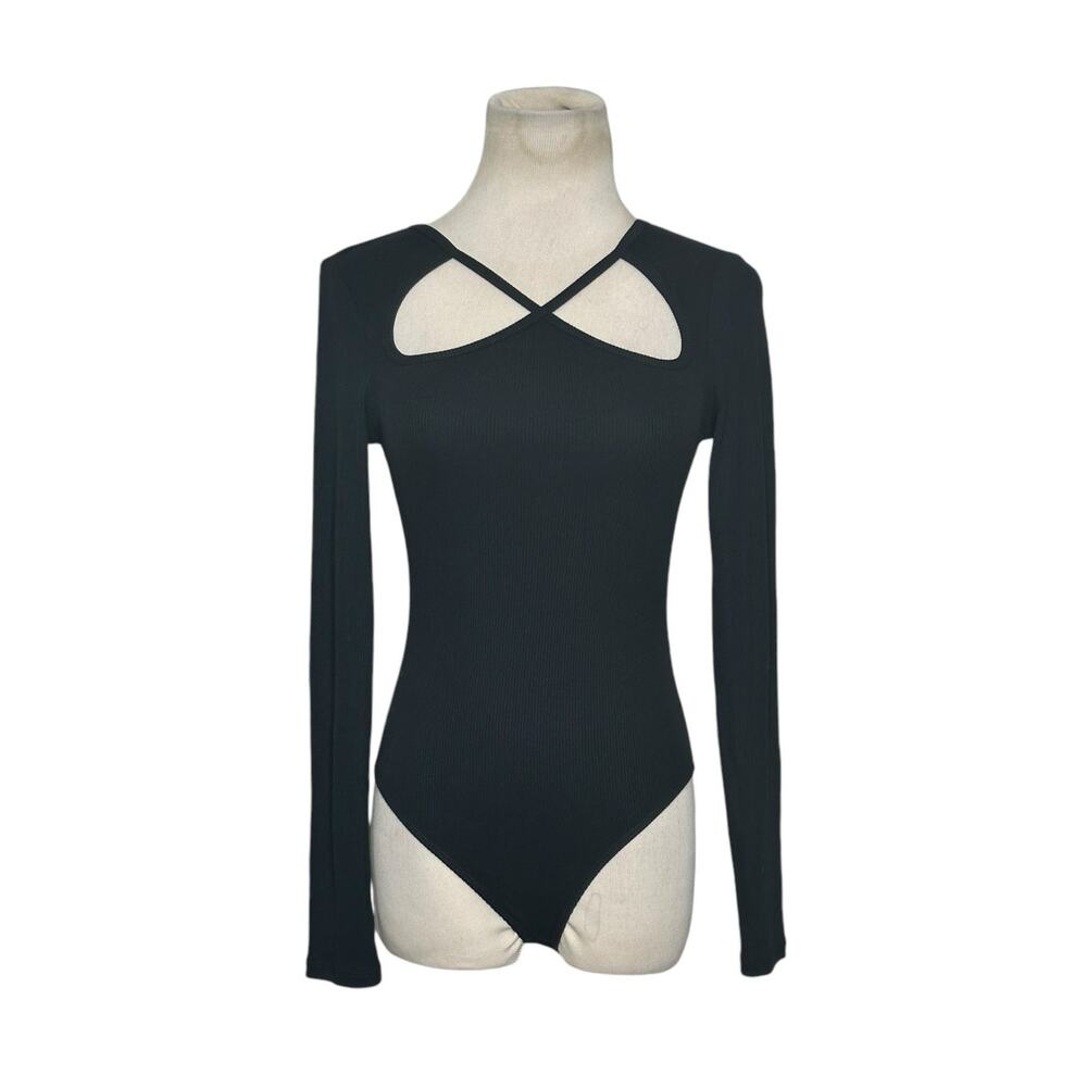 Future Collective black ribbed long sleeves bodysuit size XXS